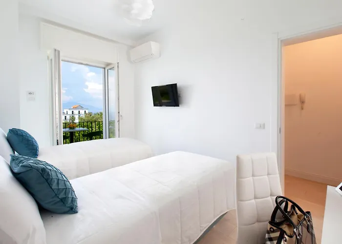 فيلة - Tittina *