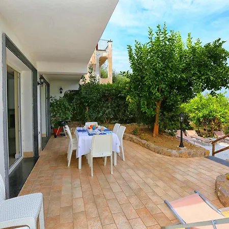 Vila - Tittina *